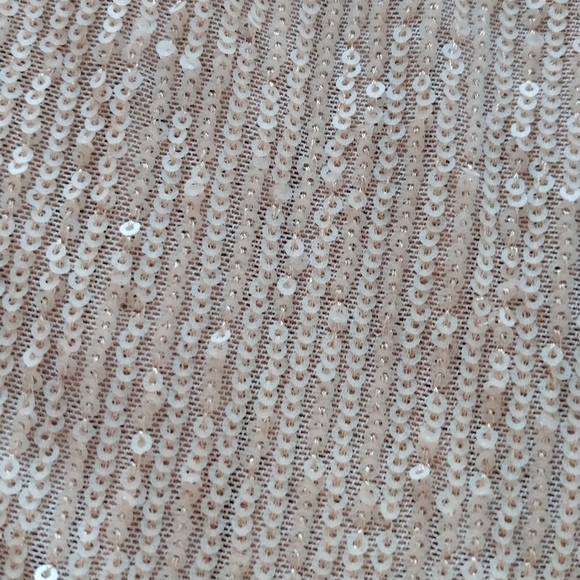 CeCe Blush Sequins V Neck Top M - Picture 8 of 12